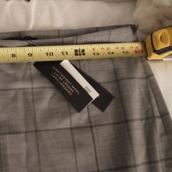 Banana Republic Skirt - Picture 10 of 10